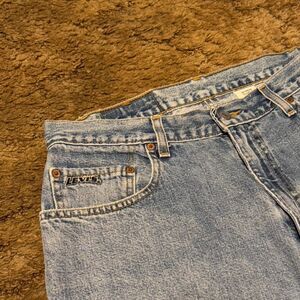 Vintage 90s Levi's Embroidered Light Wash Jean Shorts Skater Jorts Mens 33